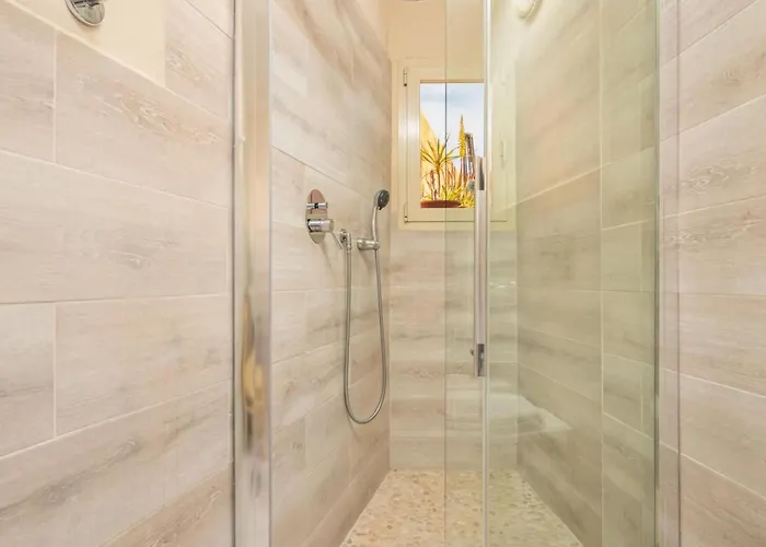 Apartman Sehr Zentral In By Interhome *